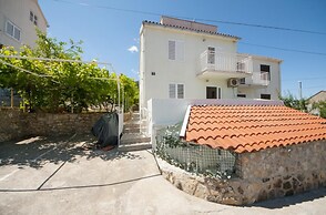 Apartments Jasenka Supetar