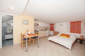 Apartments Jasenka Supetar