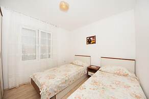 Apartments Jasenka Supetar