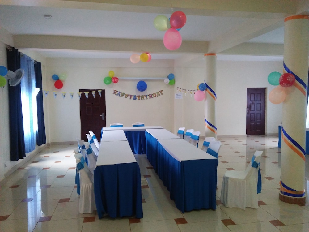 Siaya Summit Hotel