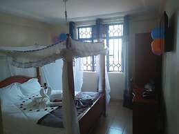 Siaya Summit Hotel
