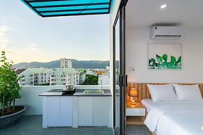 Dandelion Apartment