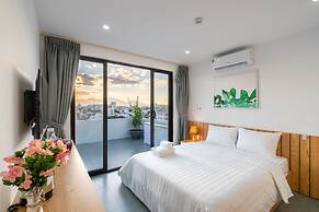 Dandelion Apartment
