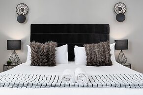 Warwick Mansions 8