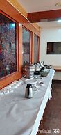 Hotel Chetan International