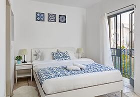 Neve Tzedek Megic - Hugh garden Terrace