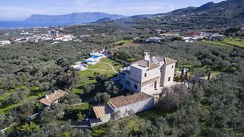 Villa Aloni