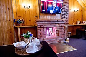 Polina Hotel