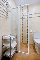 Polina Hotel