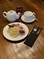 Polina Hotel