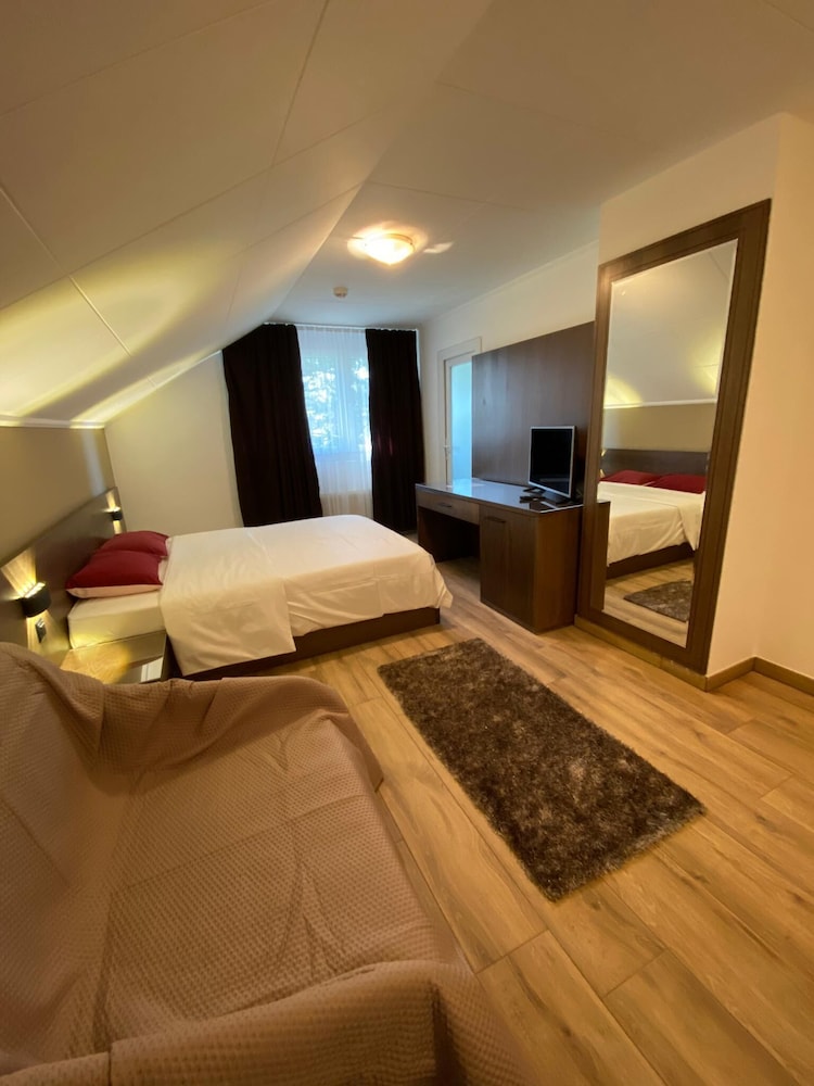 Motel des Fleurs