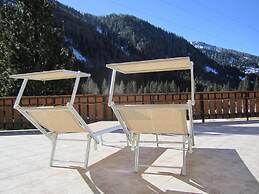 Hotel Bucaneve