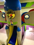 Fun Holiday Hostel