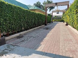 Kingston Resort