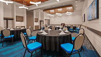 Best Western Premier Winnipeg East