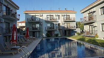 Karyada Hotel