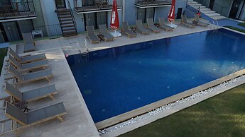 Karyada Hotel