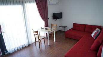 Karyada Hotel