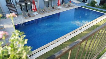 Karyada Hotel