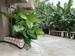 Yvonne's Hotel