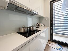 Luxhome Vinhomes Skylake