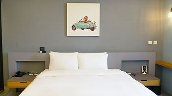 Thinker Hotel