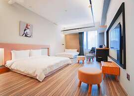 Thinker Hotel
