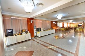 Hotel Emma Est