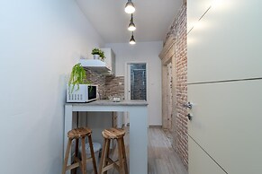 Studios Kadena
