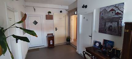 Studios Kadena