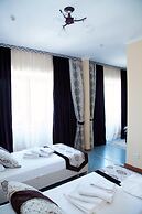 Aksunkar Hotel