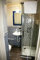 Lisbon Suite Home