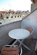 Lisbon Suite Home