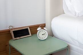 DA'Home - Fontainhas Stylish Studio
