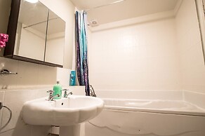 Montgomery Apartments - Crighton