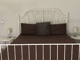 Meliora Rooms