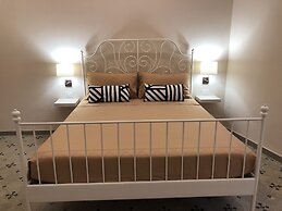 Meliora Rooms