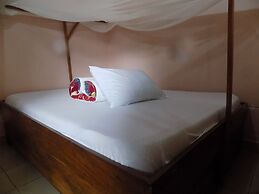 Green Garden Hotel