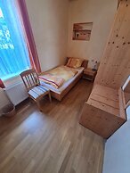 Zur Rotenfelsstube
