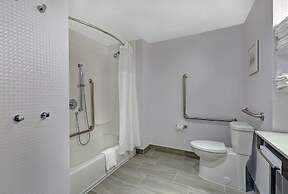 Hampton Inn by Hilton Peterborough