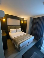 Kunlun Kensington Hotel