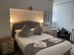 Rosecraddoc Manor Self Catering Holidays