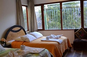 Robertos Hostel