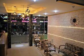 Lemoral Apart Otel