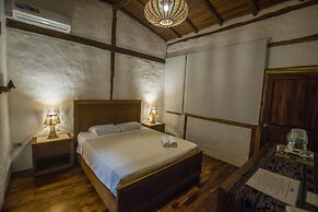 Ayampe Guest House