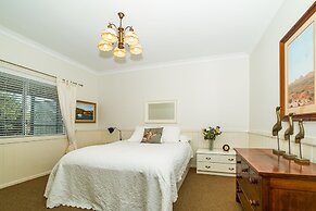 The Bryn At Tilba Family Cottage