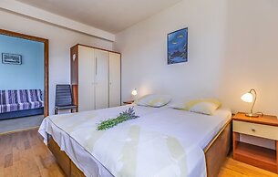 Apartments Lorencin Milka