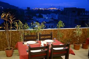Hotel Sanobar