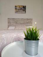V Barcelona Hostal