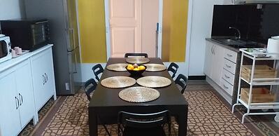 V Barcelona Hostal